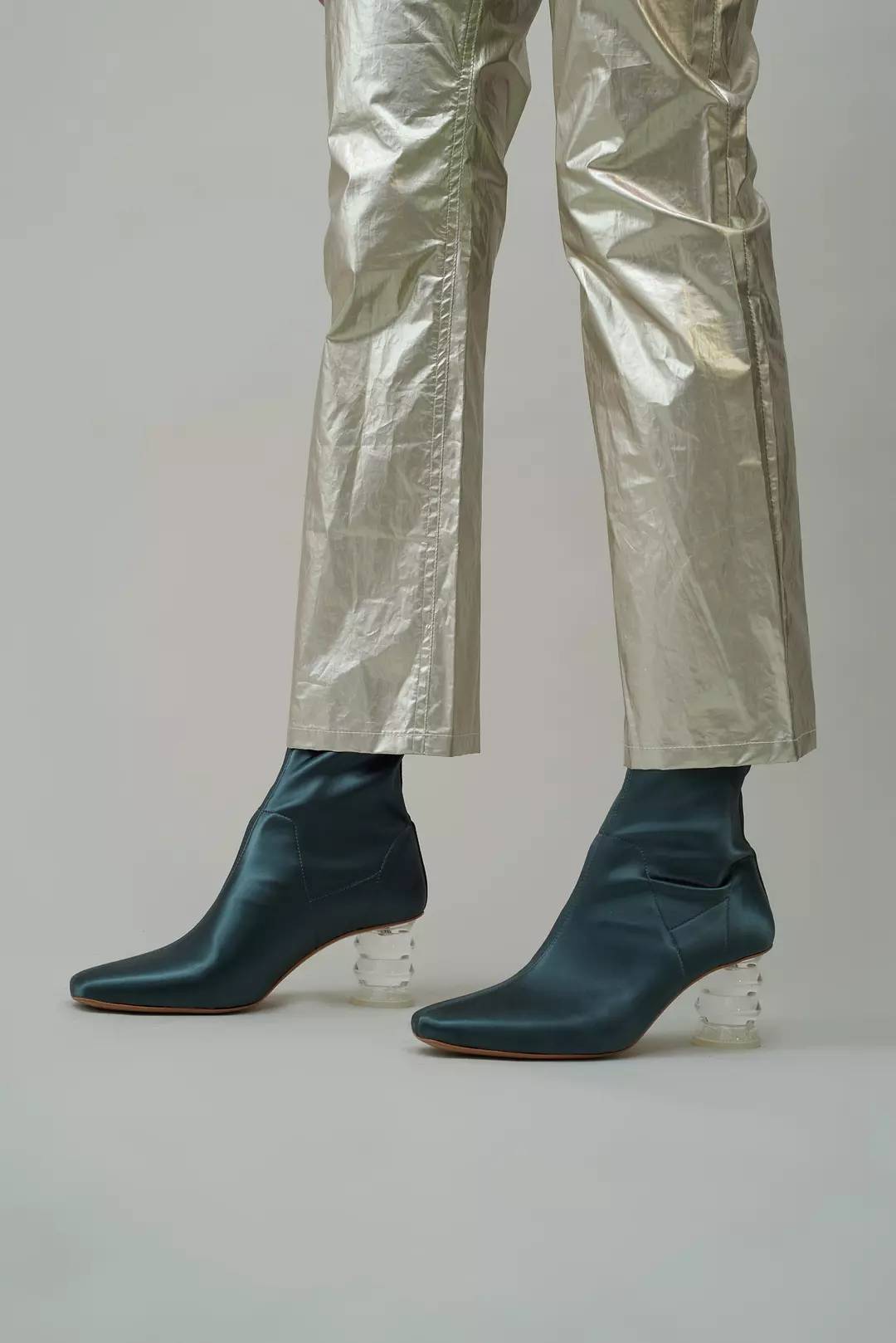 「从青铜到王者」读完这篇，你就能比网红更懂选鞋子