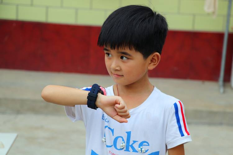 360儿童手表p1如何恢复出厂顺序,旗舰新品360儿童手表p1即将发布