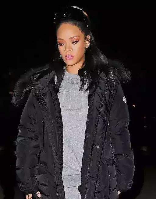 滑雪算比较贵的运动吗,滑雪运动有何难