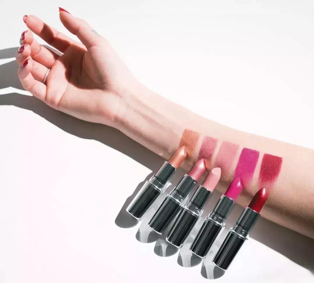 鍦ｈ癁闄愬畾濂楄缇庡埌閫嗗ぉ,鍦ｈ癁鏉ヤ复缇庡埌閫嗗ぉ鐨勫皬濂楄