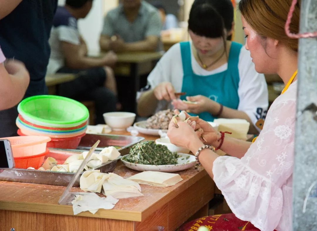 老新村中桥菜谱,老城区特殊美食味道很棒