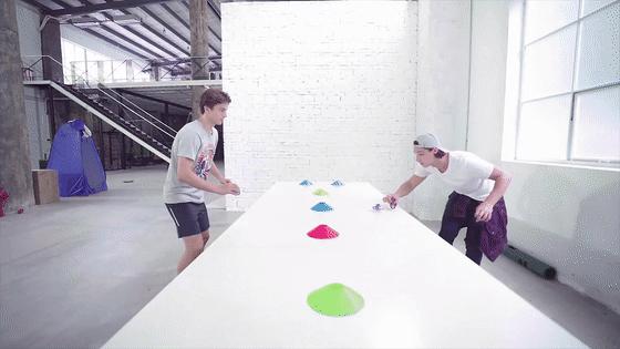 指尖陀螺可以回旋吗,指尖旋转飞镖陀螺