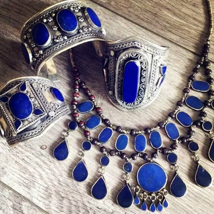 青金石价值,青金石寓意功效