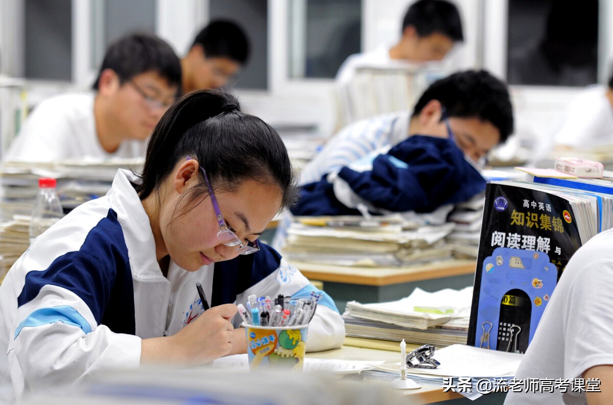 山东考生600分能上985或者211吗,湖北考生高考600分可以上985吗