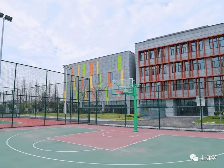 涓婃捣鏁欒偛璧勬簮澶х垎鍙戝尯,涓婃捣鏂板瀛︿綅