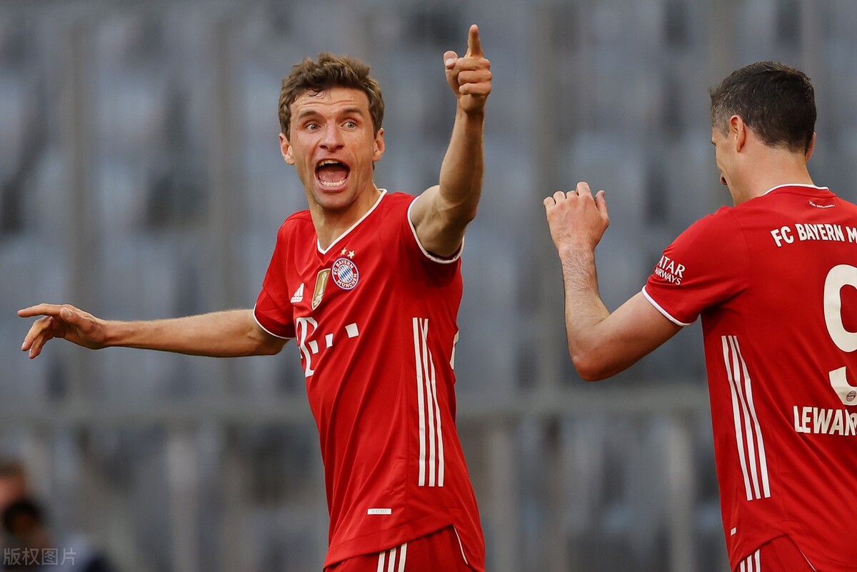 当今足坛十大顶级巨星,现役足坛前三大中场