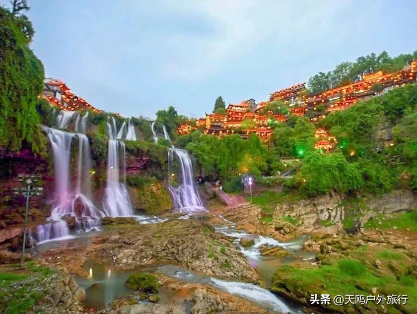 电影芙蓉镇取景地,芙蓉镇的拍摄背景