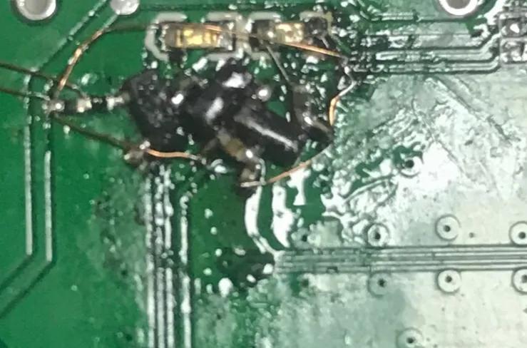 电源充电指示灯闪烁电路图,电路灯闪烁原理图