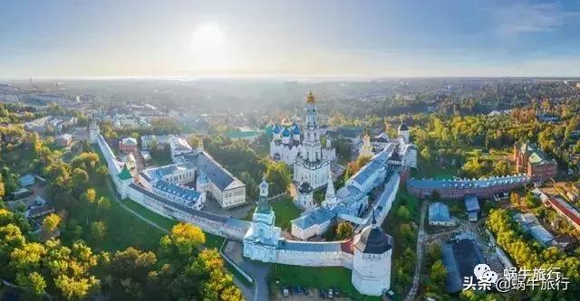 金秋俄罗斯≈霸占一年最美！蜗牛自组限时4K起特价，团队免签