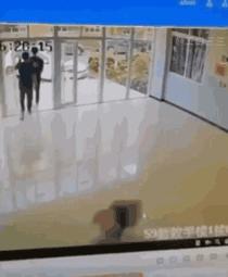 鼻涕眼泪的搞笑图片,一把眼泪一把鼻涕的搞笑图片