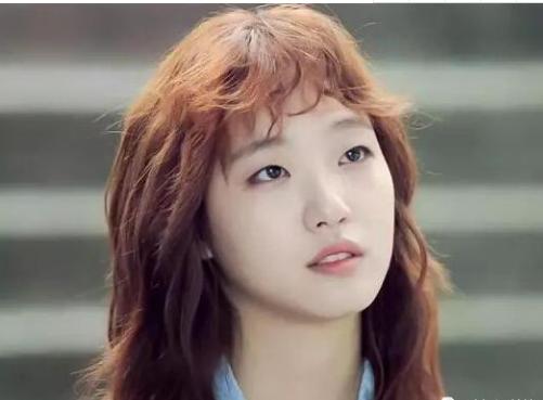 为什么人类眼睛有眼白,为什么人类会有五官