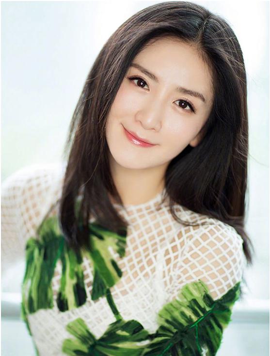 来看看18位当红女艺人妆前妆后差别，真实素颜状态，颠覆您的三观