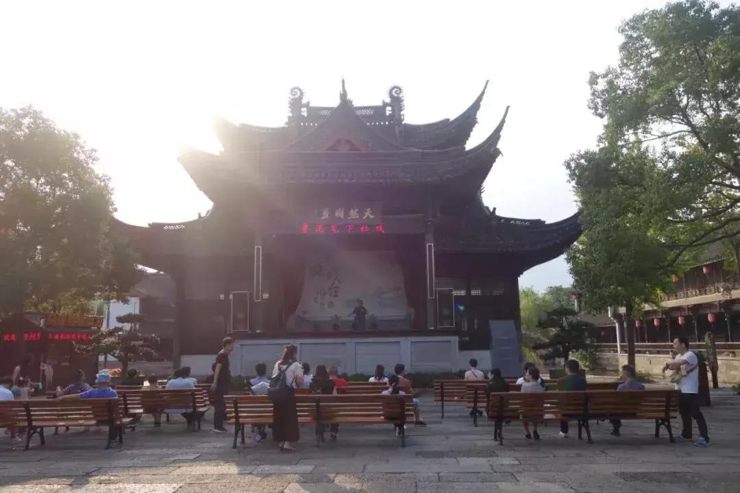 走进鲁迅笔下鲁镇,鲁迅笔下的鲁镇是什么样的地方