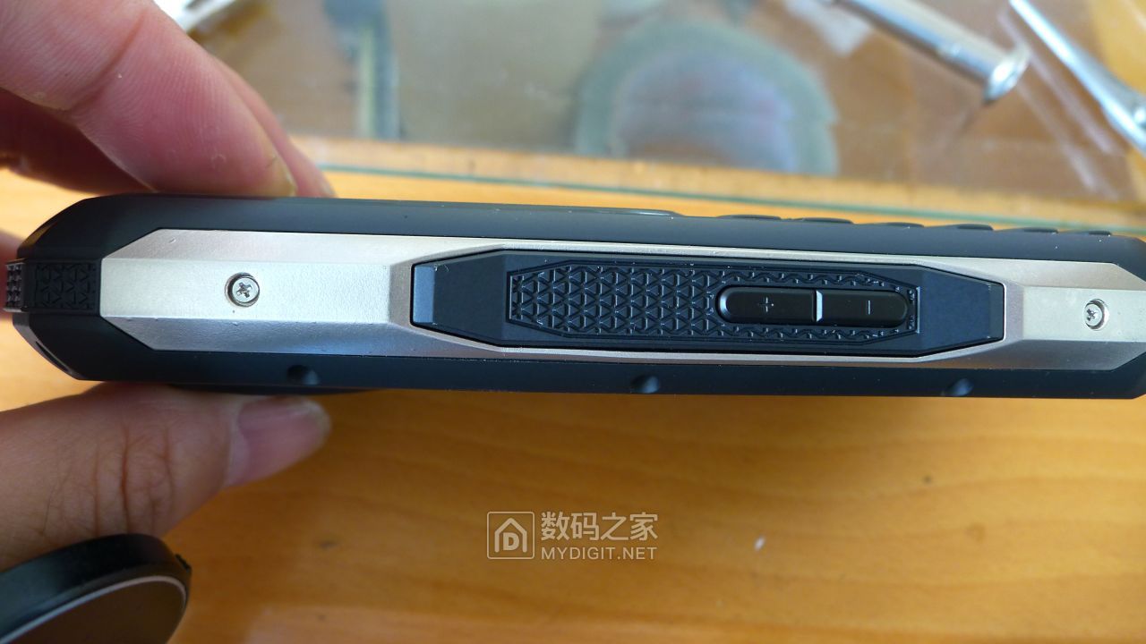 防老人走失最好的定位设备,防止老人走失定位器推荐