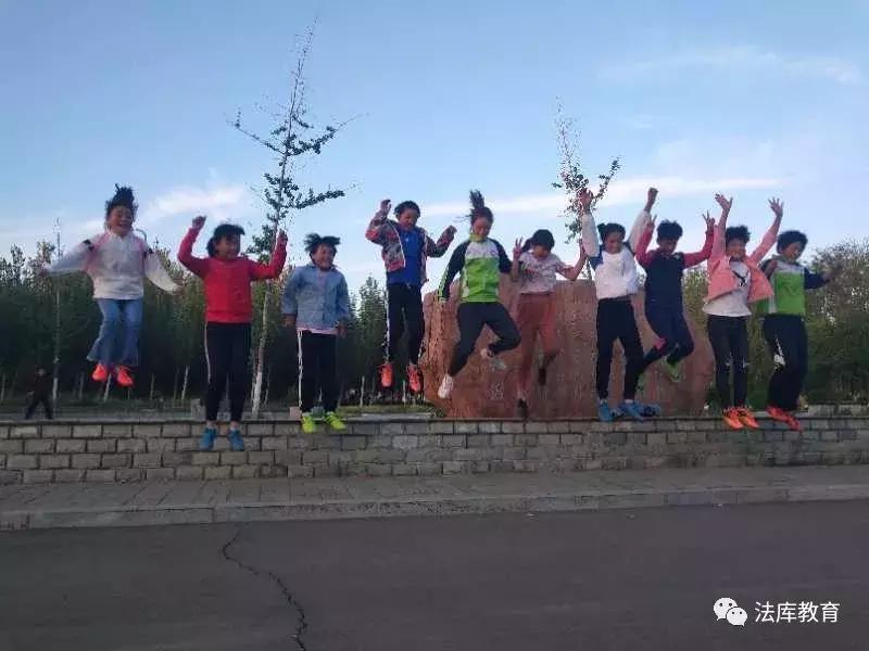 法库县卧牛石小学足球,女足青少年校园足球赛