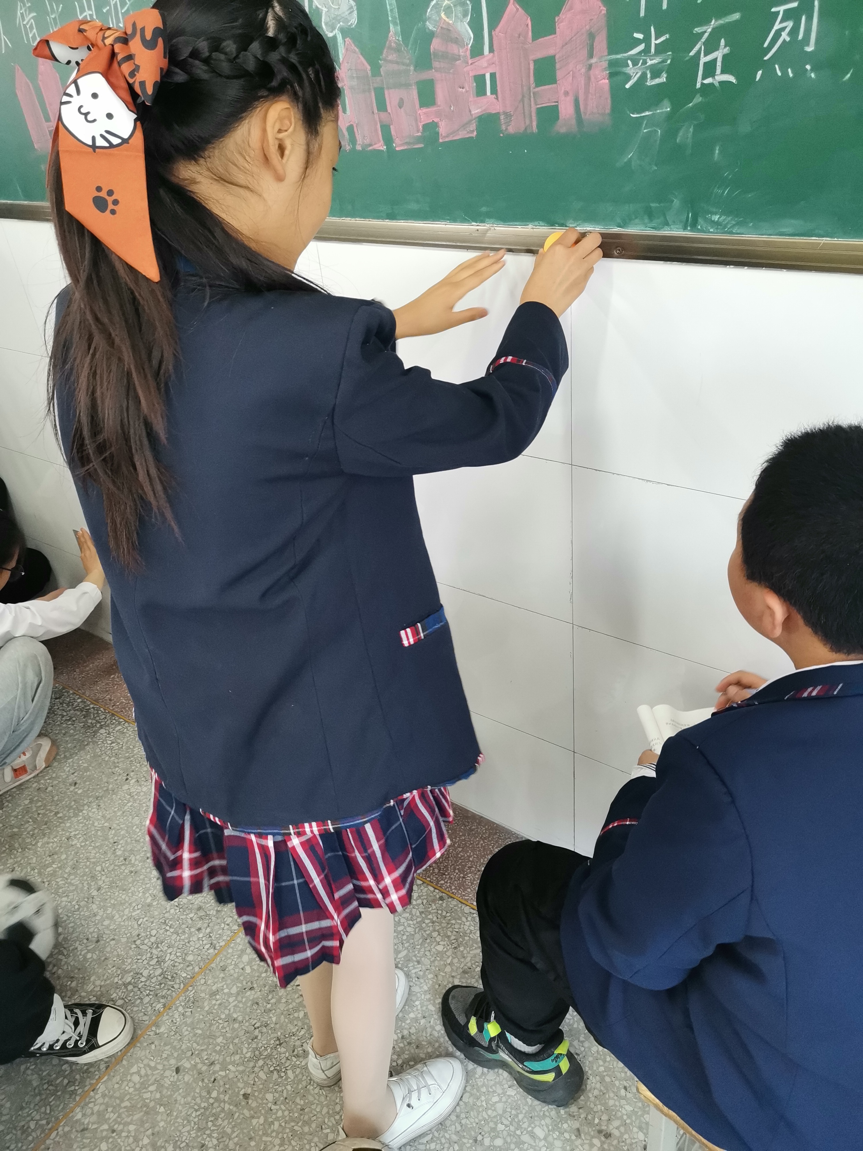 球的反弹高度为什么不一样,破坏球还能反弹吗