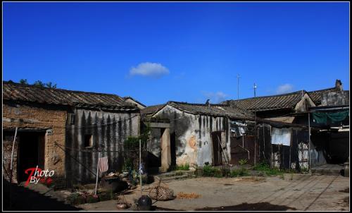 农村老房子房顶有风水讲究吗,农村旧屋建新房有什么讲究
