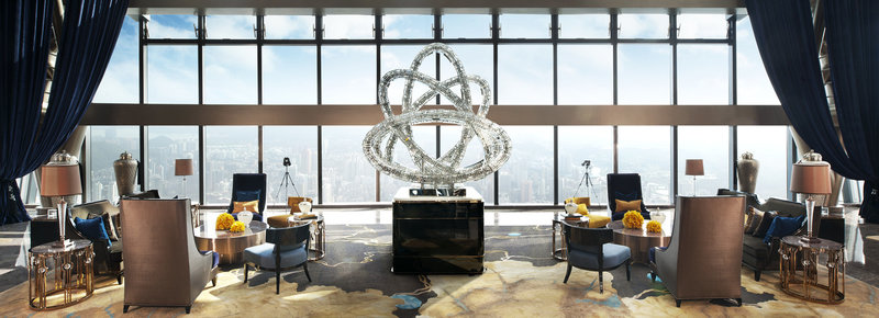 带朋友访深第一站，当然是云上深圳瑞吉