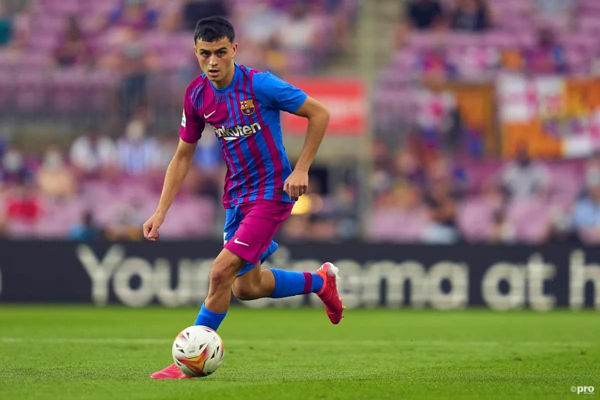 巴萨已接触阿贾克斯年轻中场德容,巴萨中场德容风骚集锦