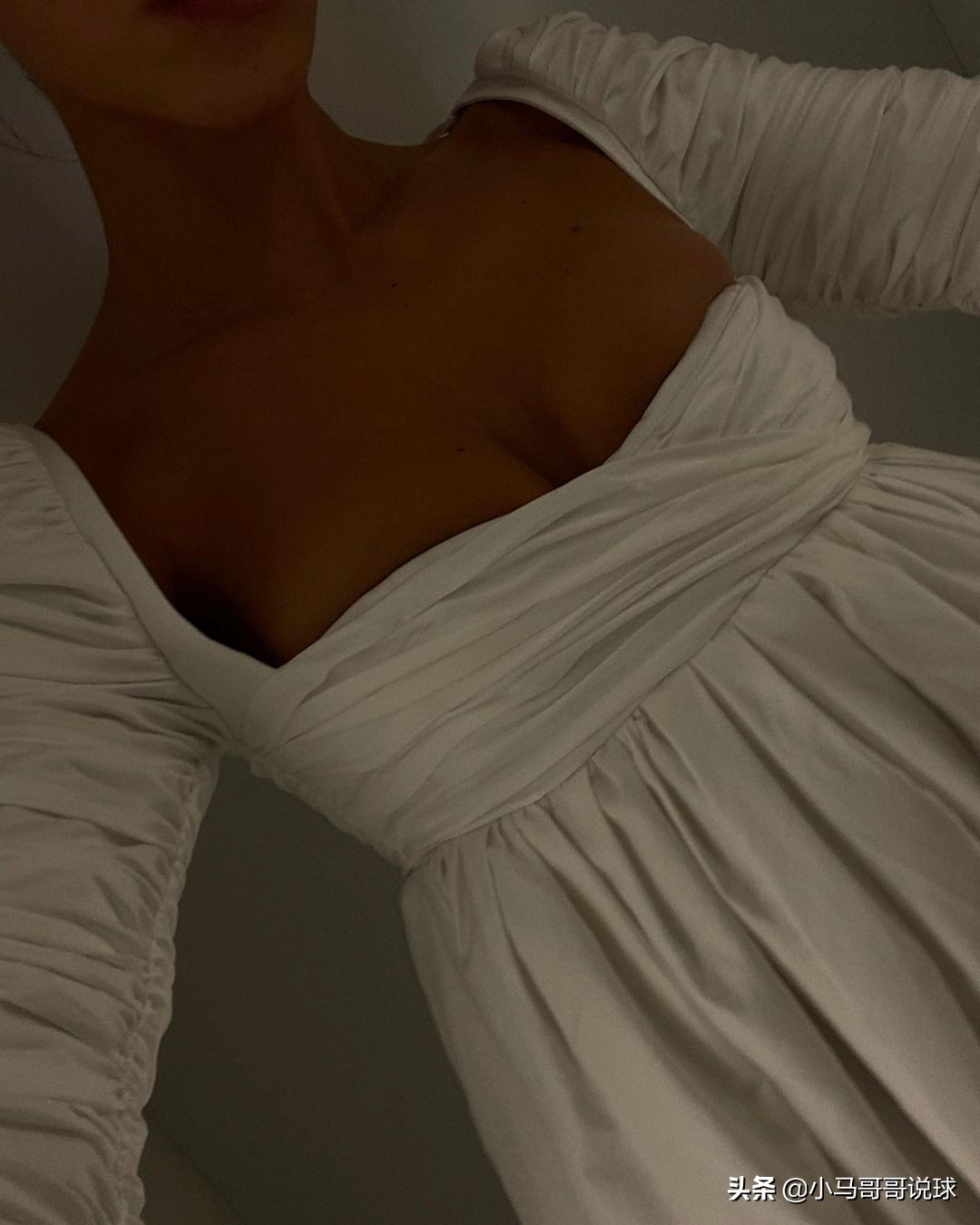 足坛第一自信帝退役，丹麦公主为他生娃，新欢是绝美巧克力模特