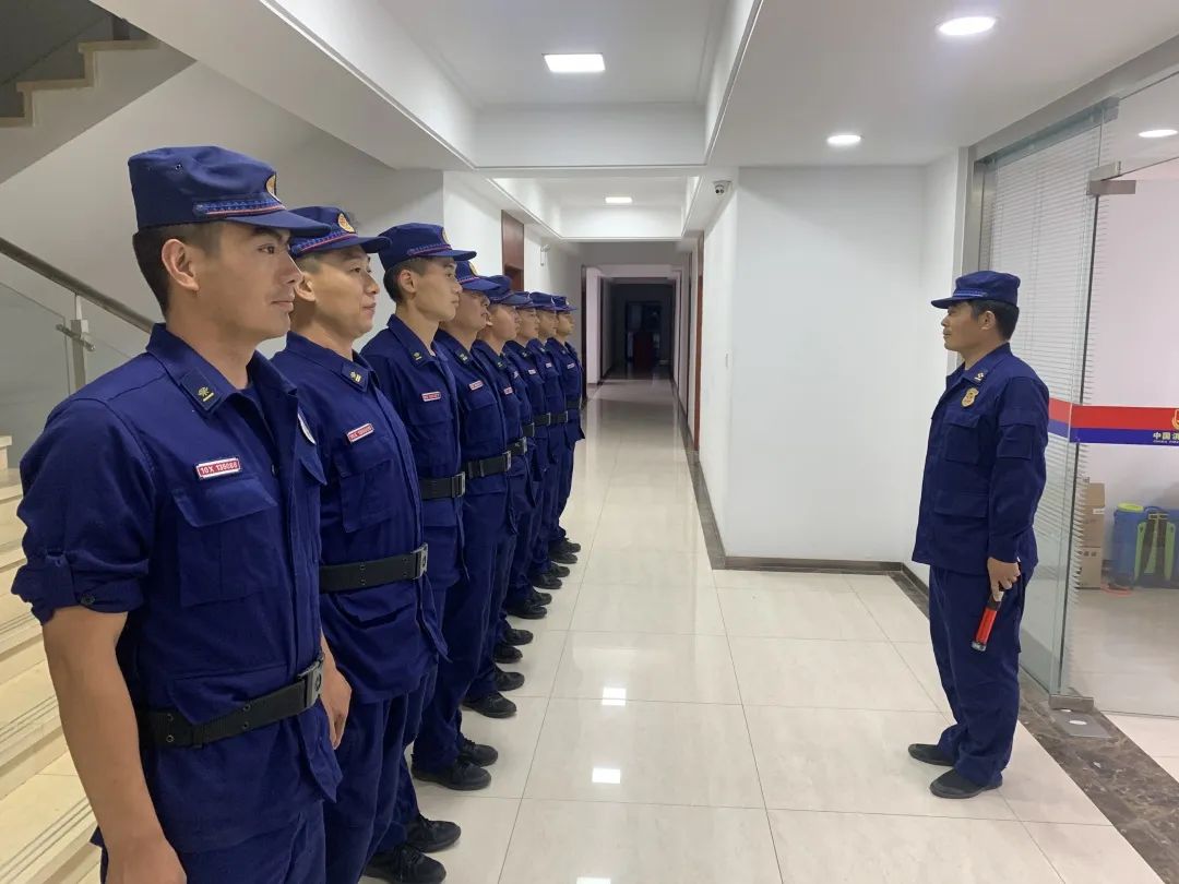 紧扣实战夯基础，苦练本领促提升--徐州市消防救援支队举高消防车驾驶员培训纪实