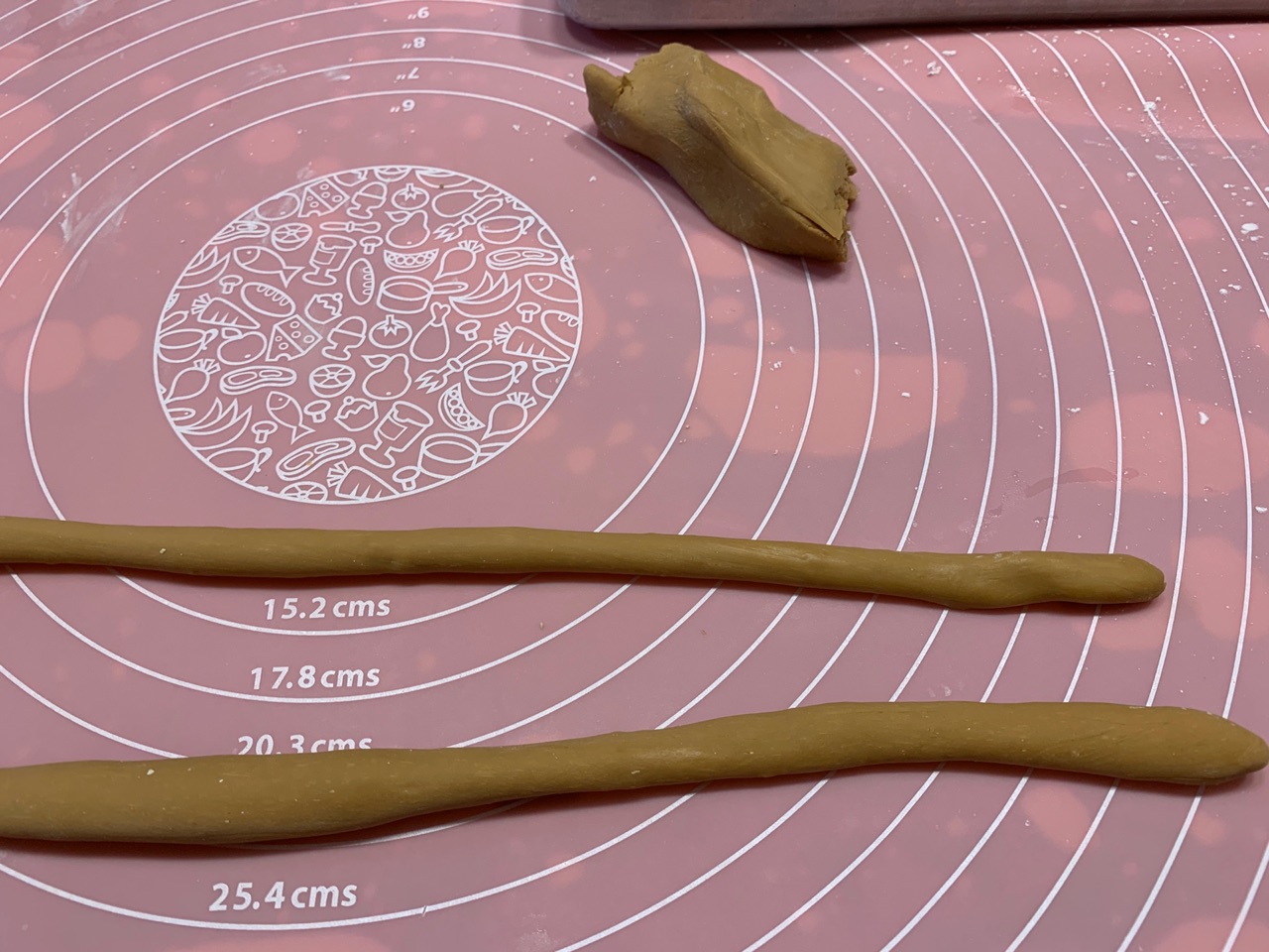 奶茶里的珍珠用糯米怎么做,奶茶珍珠正宗做法用什么粉