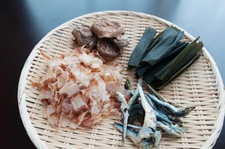 闲话味噌汁丨一碗一乾坤，满载眷恋故乡的温情！