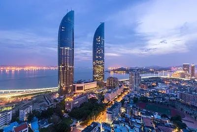 赋能商学院,赋能领导力培训启发和实践