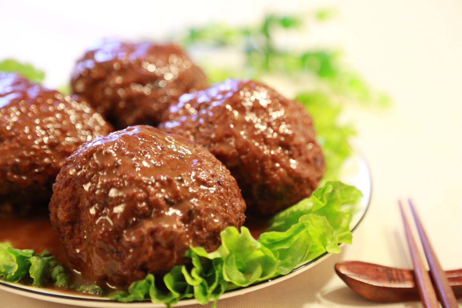 重庆大四喜丸子和小四喜丸子,大四喜丸子和小四喜丸子分别叫啥