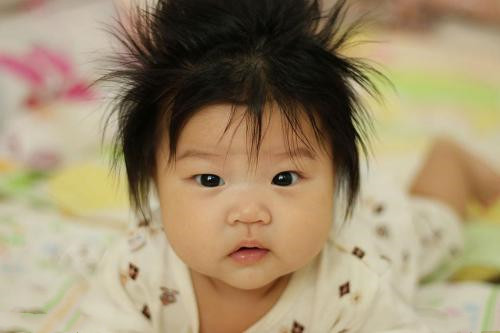 背古诗对孩子的危害,教孩子背唐诗还是宋词好