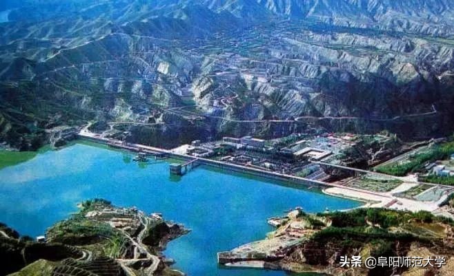 百年瞬间|庆祝中国*产党共**成立100周年