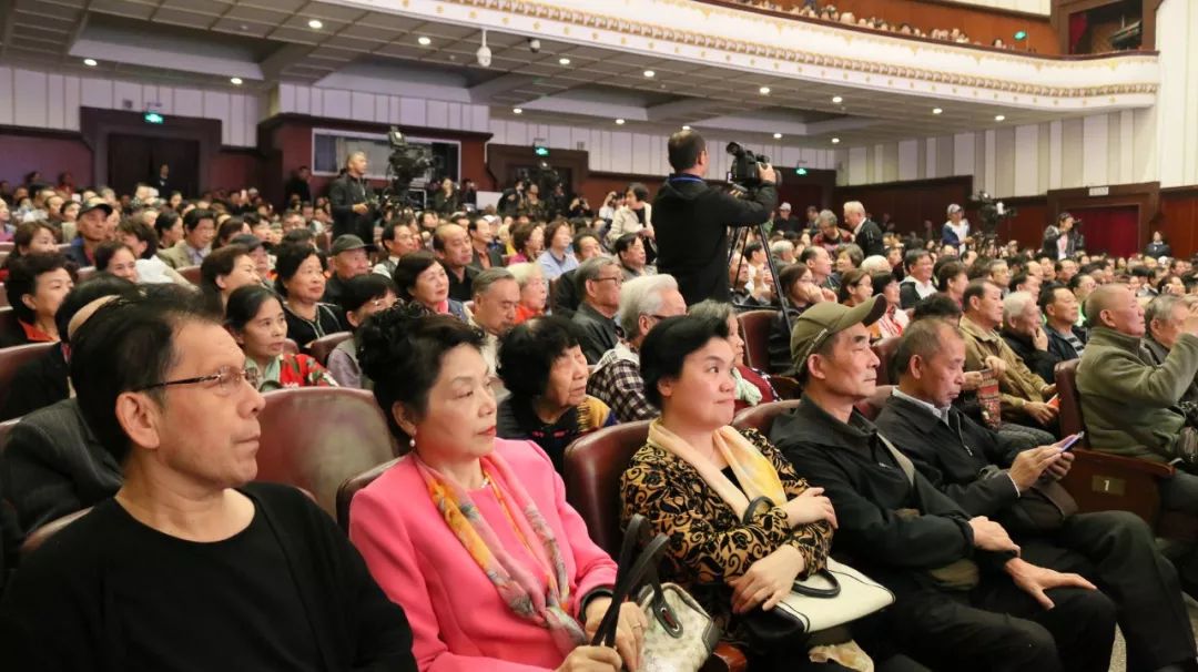 戏曲名家齐聚武汉,京剧演唱会名家荟萃大饱眼福