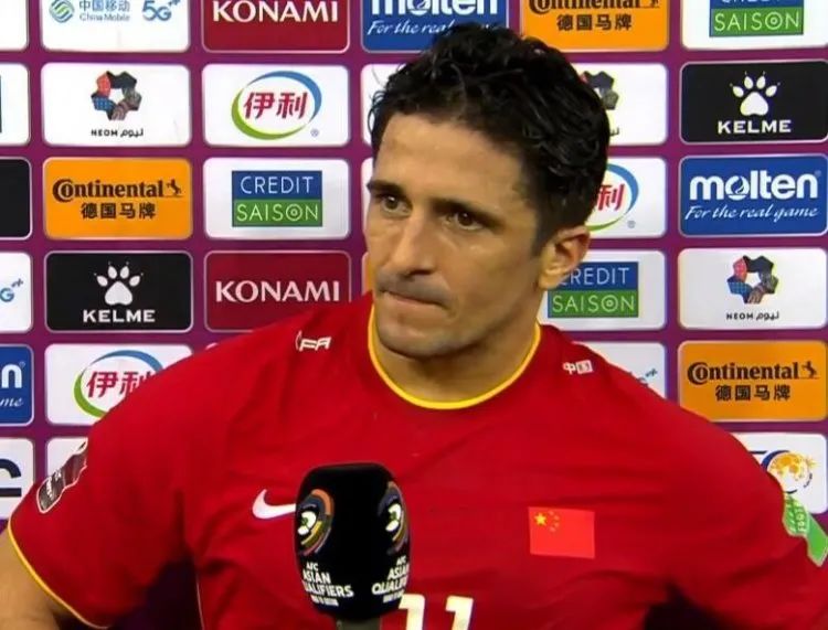 12强赛李铁为什么选洛国富 (李铁赛后谈洛国富)