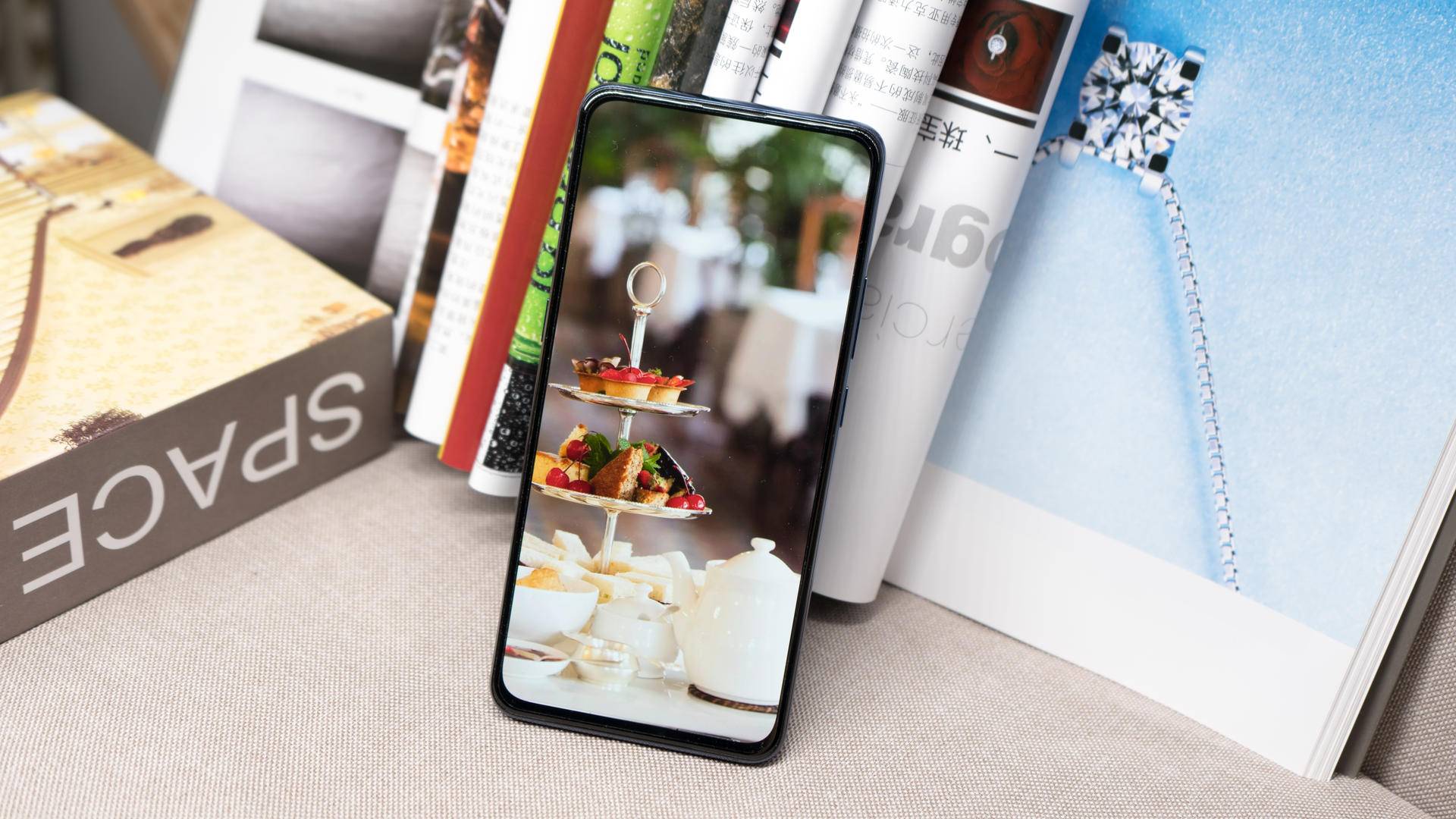 vivox27搭配零界全面屏设计,vivo最美旗舰手机x27全方面解析