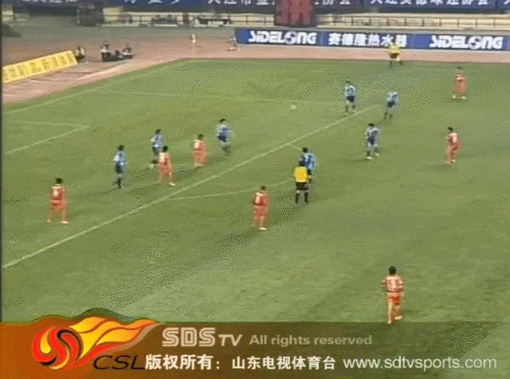 郑智的球技,2005亚冠鲁能横滨水手郑智进球