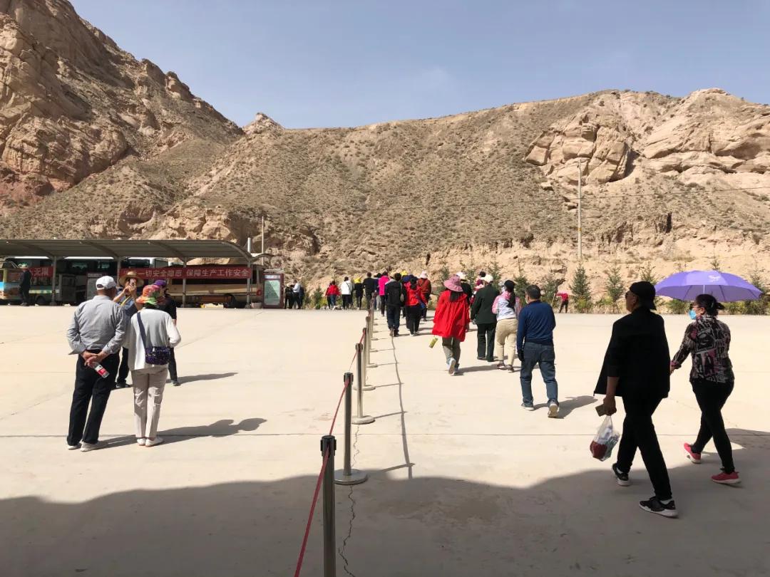 冰沟丹霞五一,冰沟丹霞旅游景点推荐