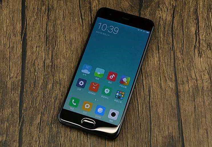 小米6更新Win10，“钉子户”依旧强悍，找不到换机理由