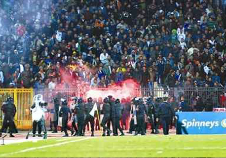 21年的世界足坛发生哪些事,足球场上的10大惨案