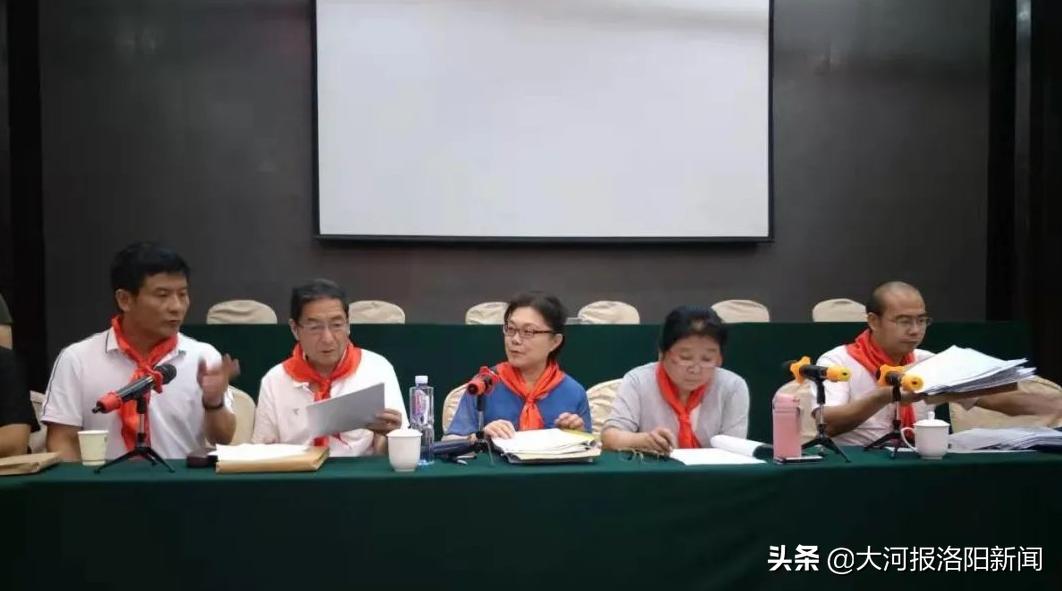 孟津县少先总队辅导员陈伟荣获全国优秀少先队辅导员称号