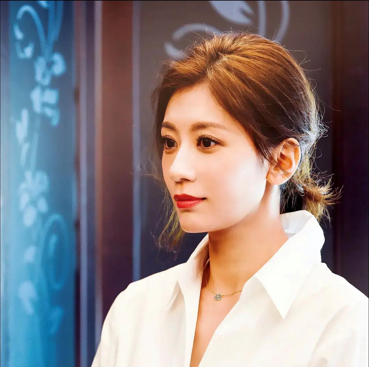 明星撞脸不可怕性别不同就尴尬,意想不到的明星撞脸