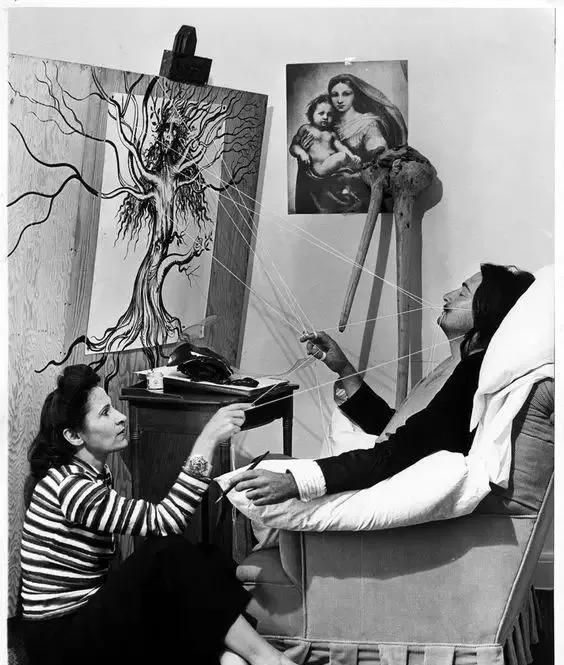 艺术家之间的爱情,艺术家疯狂的爱情