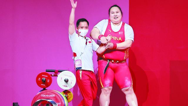 奥运人物李雯雯,奥运举重冠军李雯雯