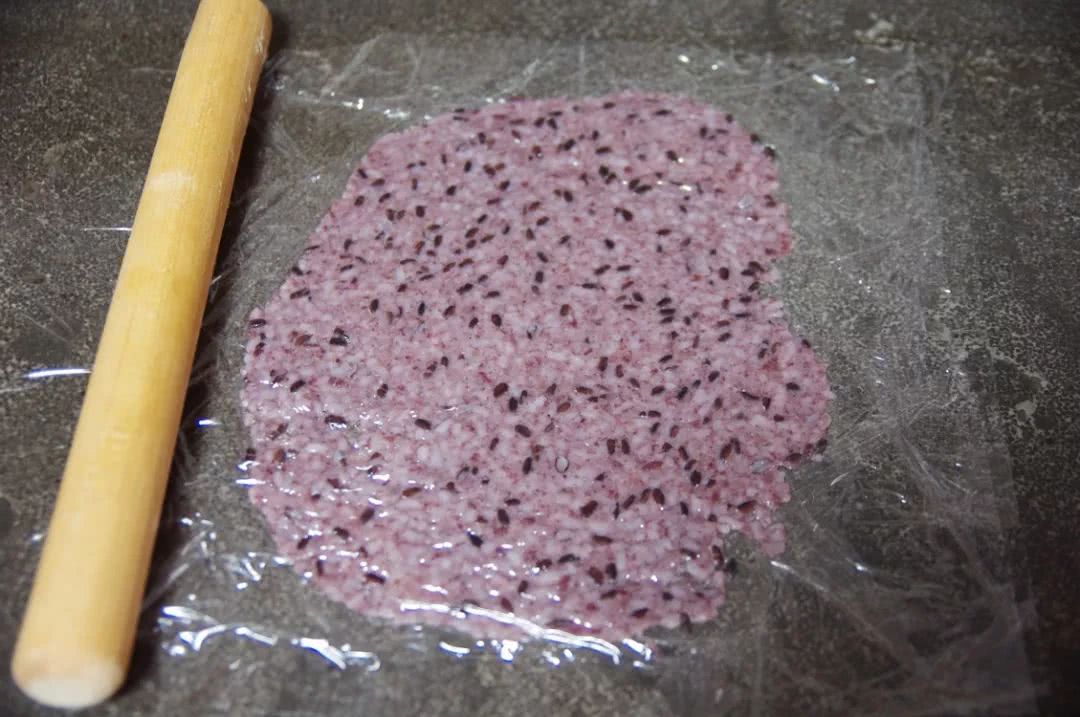 紫米锅巴乌米锅巴,土灶锅巴如何变香脆锅巴