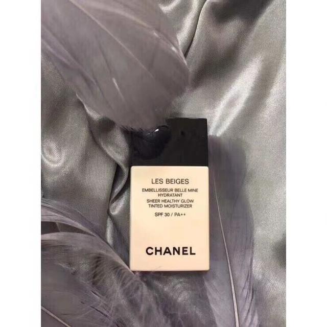 夏天素颜霜推荐定妆,什么素颜霜持久美白不脱妆干皮