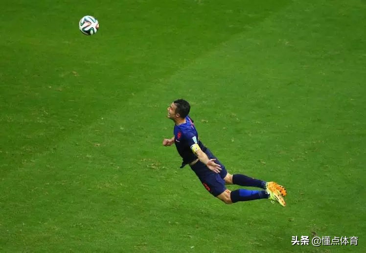 足球100个难忘瞬间,十大足球难忘瞬间