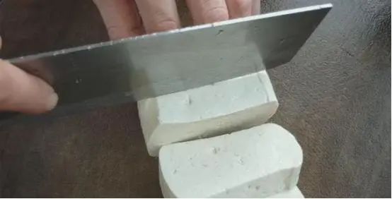 草鱼清炖豆腐最简单做法大全,豆腐炖草鱼块汤的家常做法大全