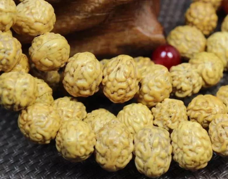 凤眼手串顶级搭配,什么尺寸的凤眼菩提最好