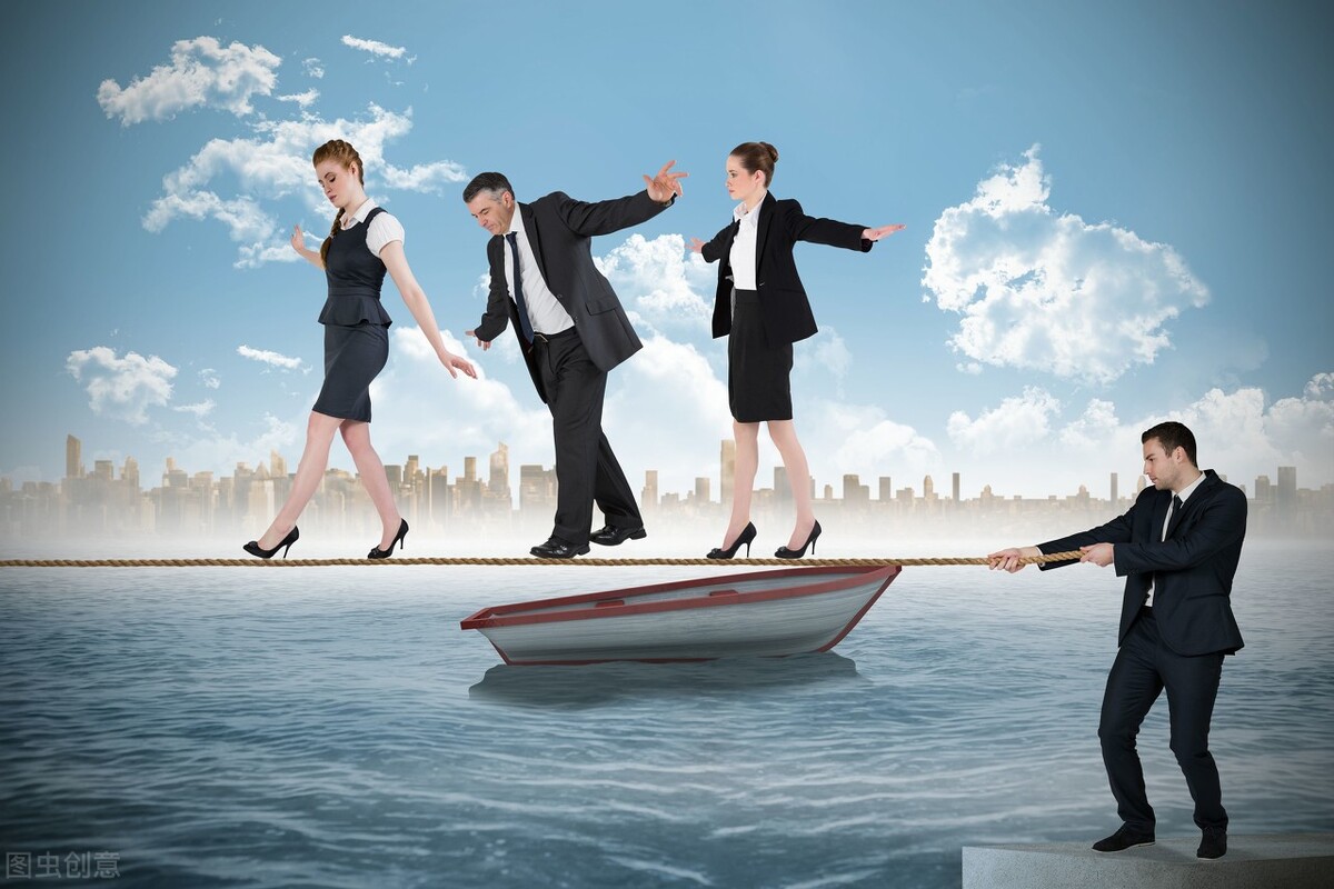 合伙中途退出净身出户合法吗,合伙开超市中途退出怎么算账