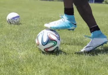 10分钟7个提高球感的控球练习,9个初学者控球动作