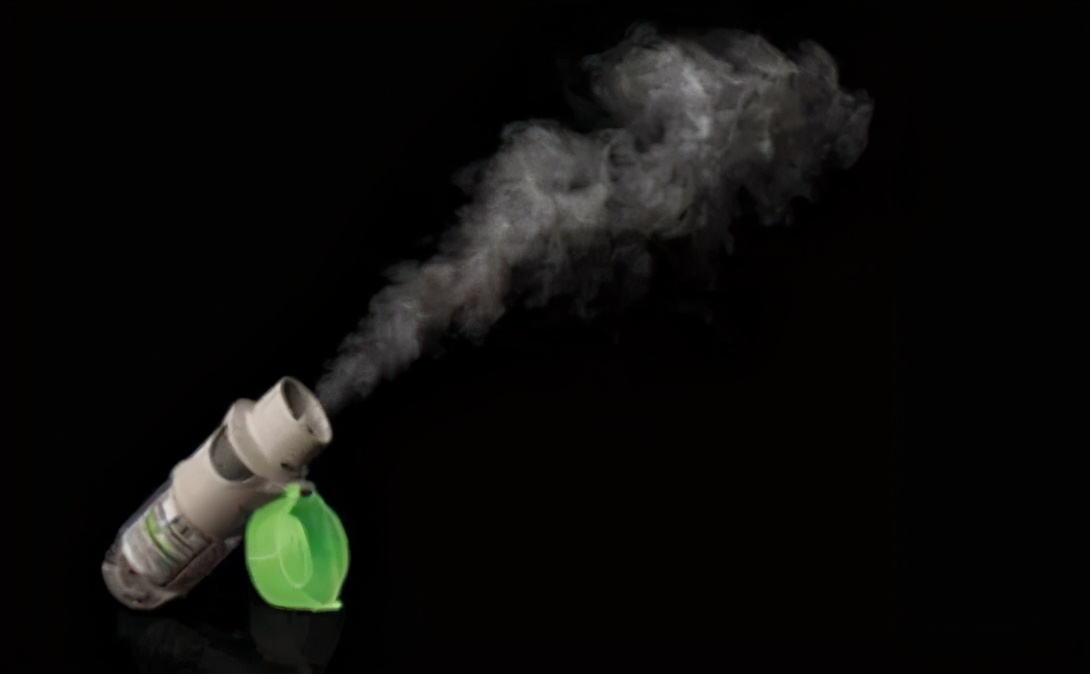 雾化器里的液体是什么,液体香精雾化器